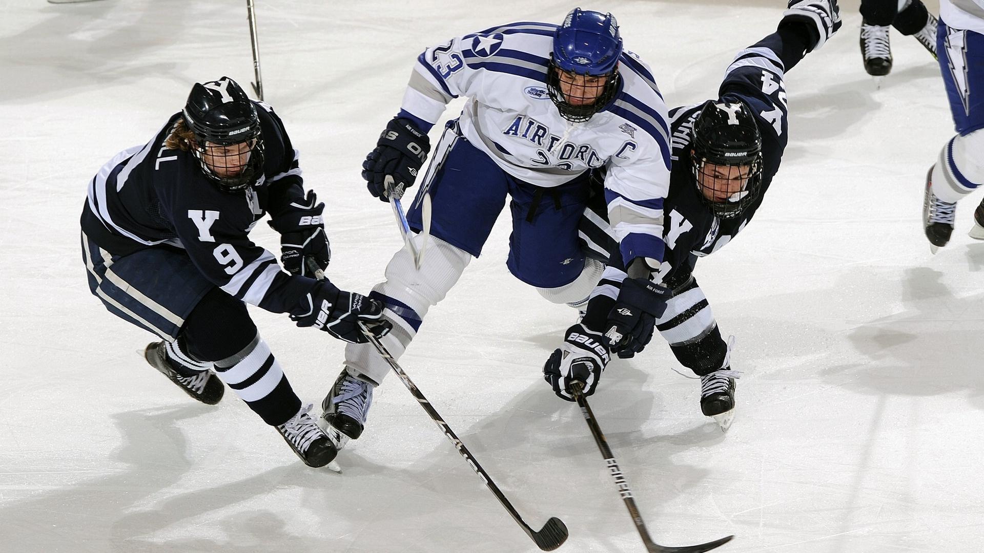 梅西超神带球惊艳全场，连裁判也成背景板！